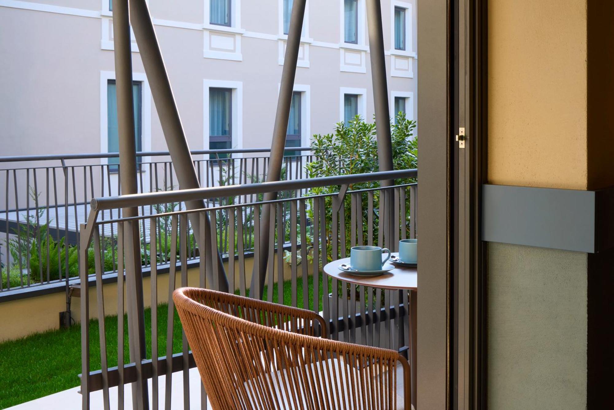 Nemi Hotel Milánó Kültér fotó