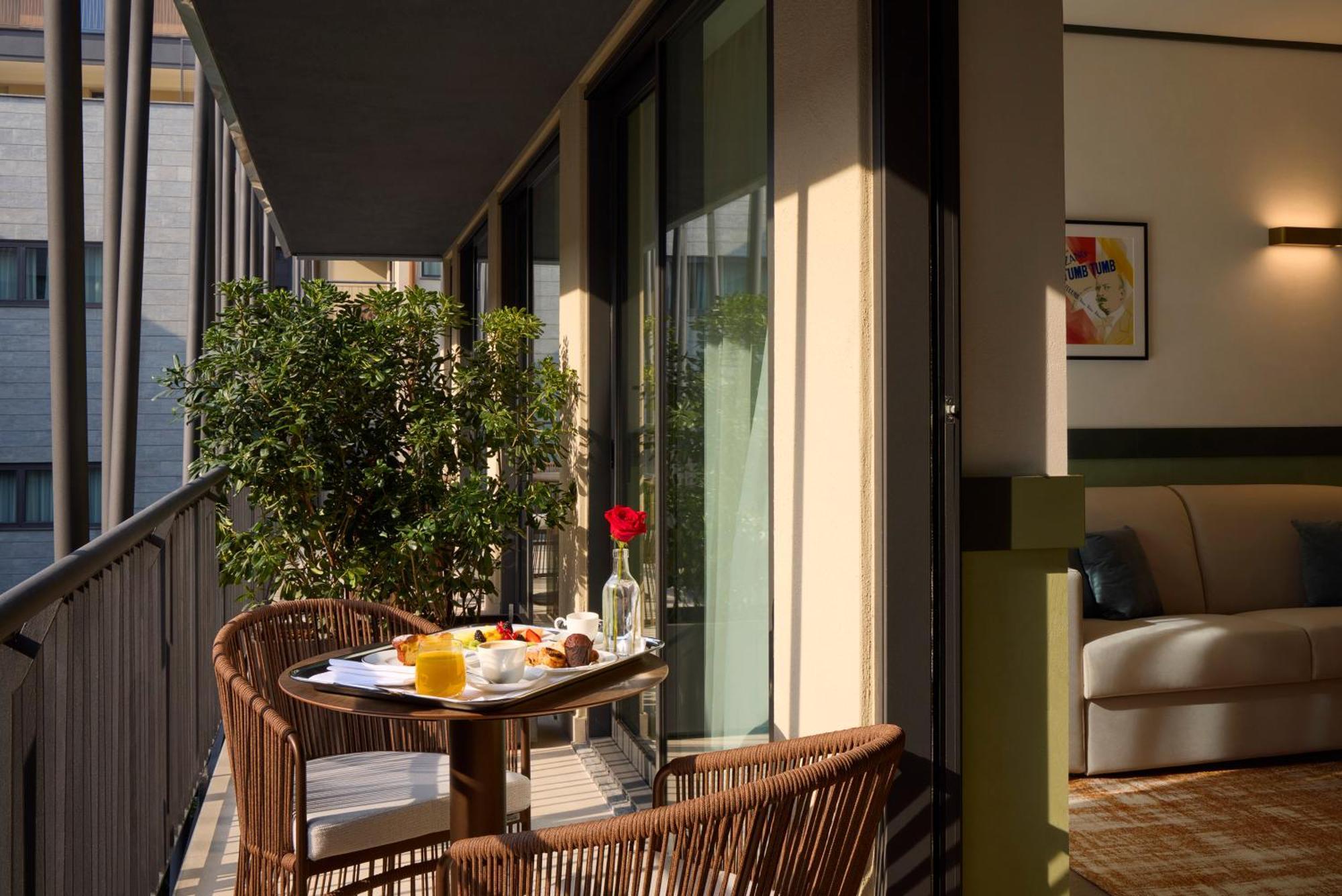 Nemi Hotel Milánó Kültér fotó